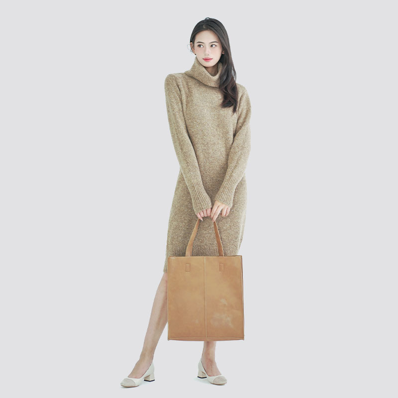 Brown turtleneck knitted long skirt