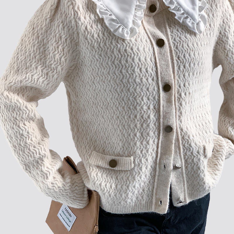 Ruffle collar knitted cardigan