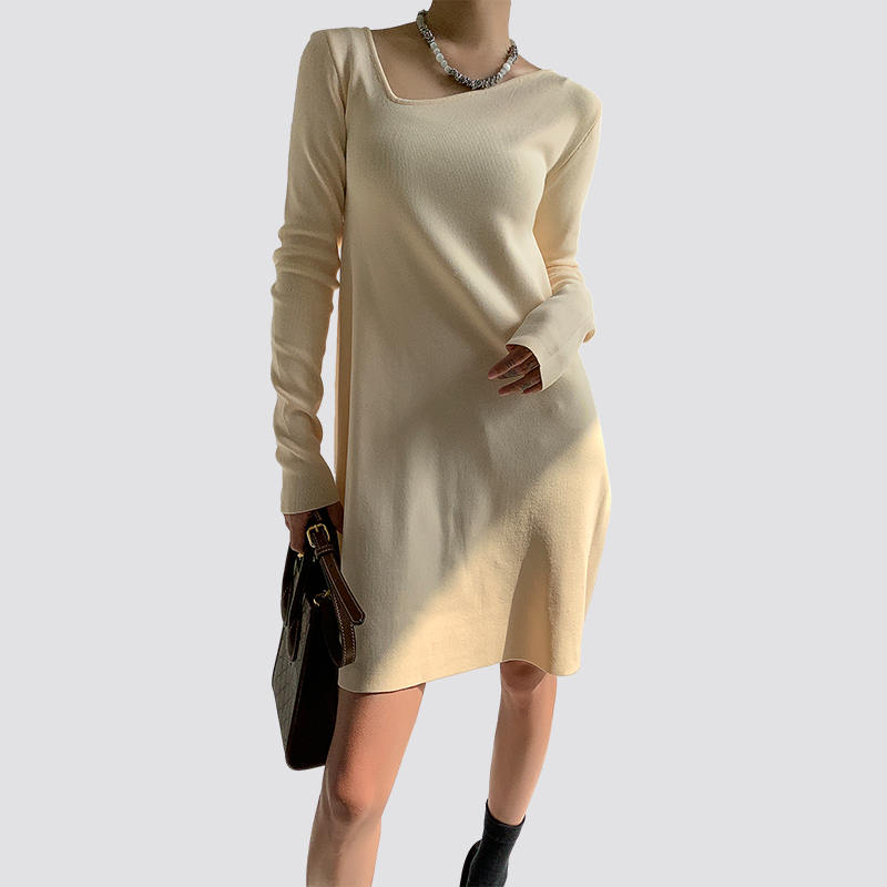 slope neck knitted skirt