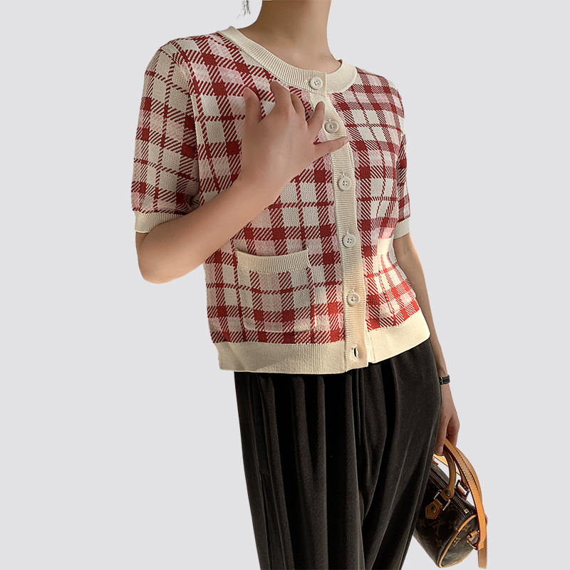 women's short sleeve red and white plaid knitted cardigan