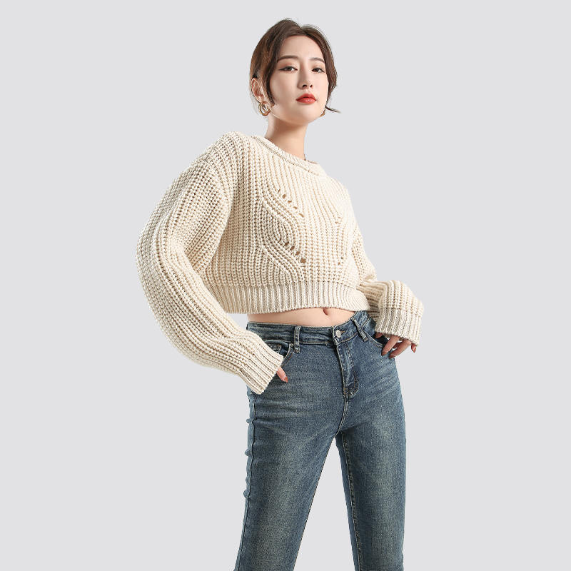 short hollow sweater