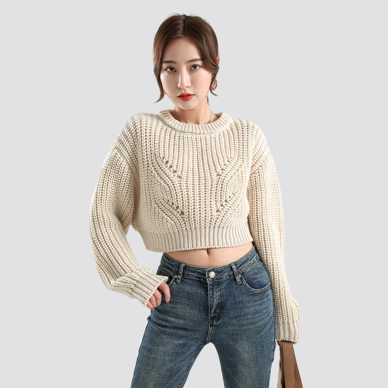 short hollow sweater