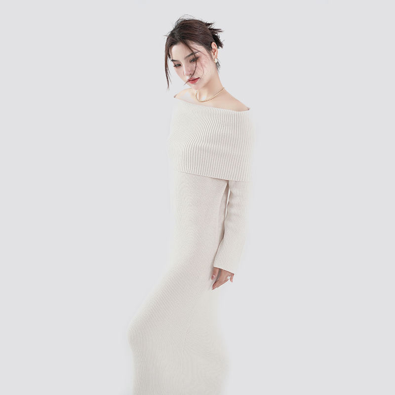 White Elegant Off-Shoulder Knitted Long Sweater Dress