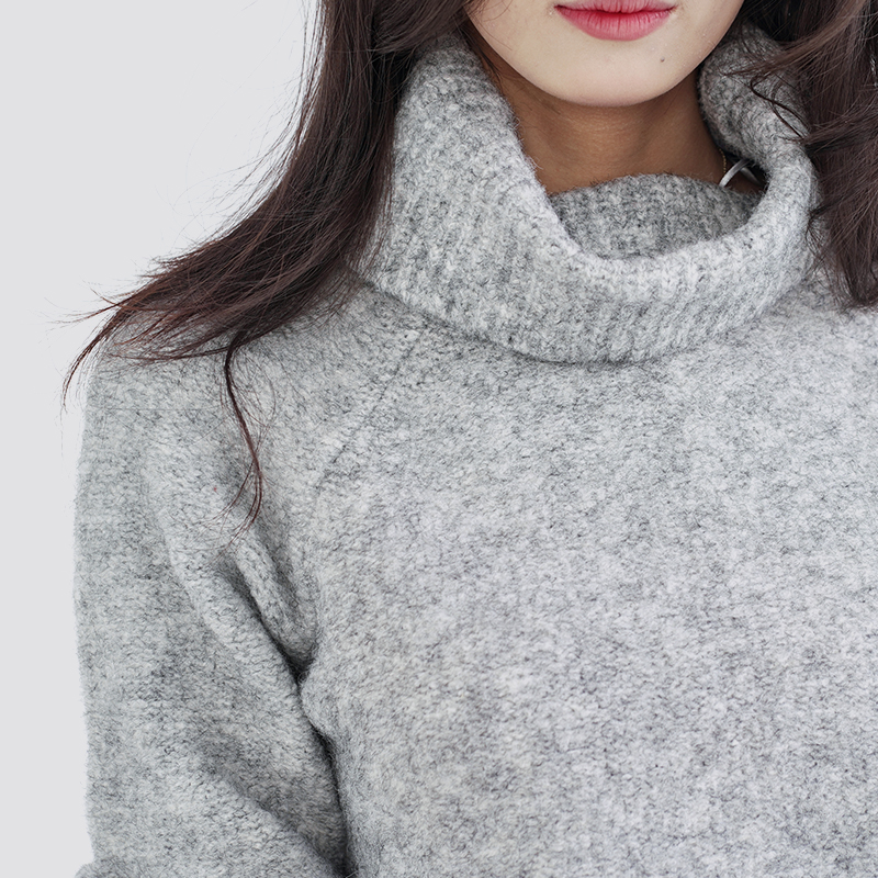 short turtleneck Fluffy fashion sweater