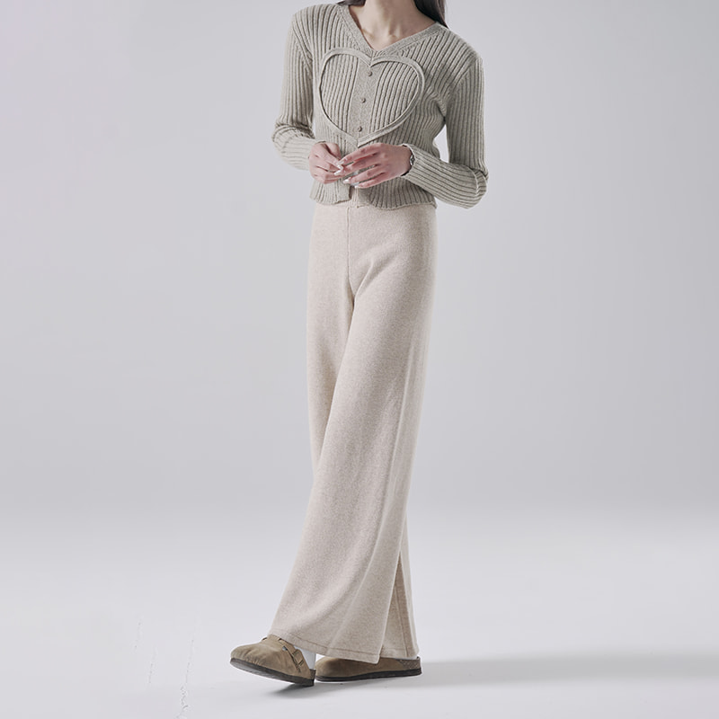 Knitted wide leg pants