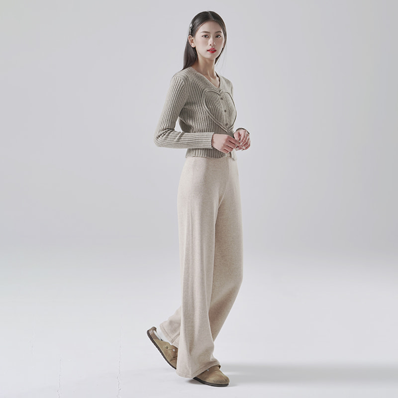 Knitted wide leg pants