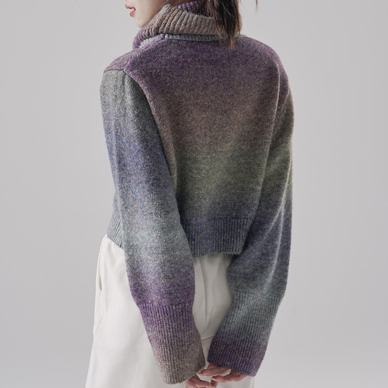 Gradient scarf collar sweater