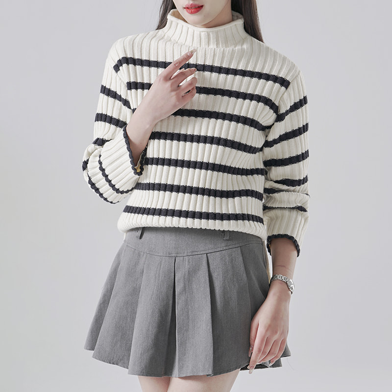 Striped stand collar sweater