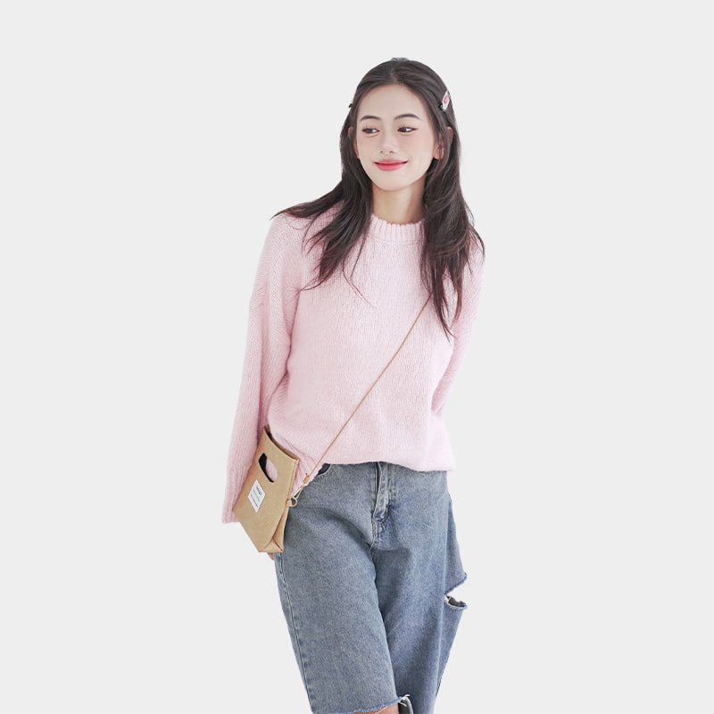 Loose round neck pink sweater